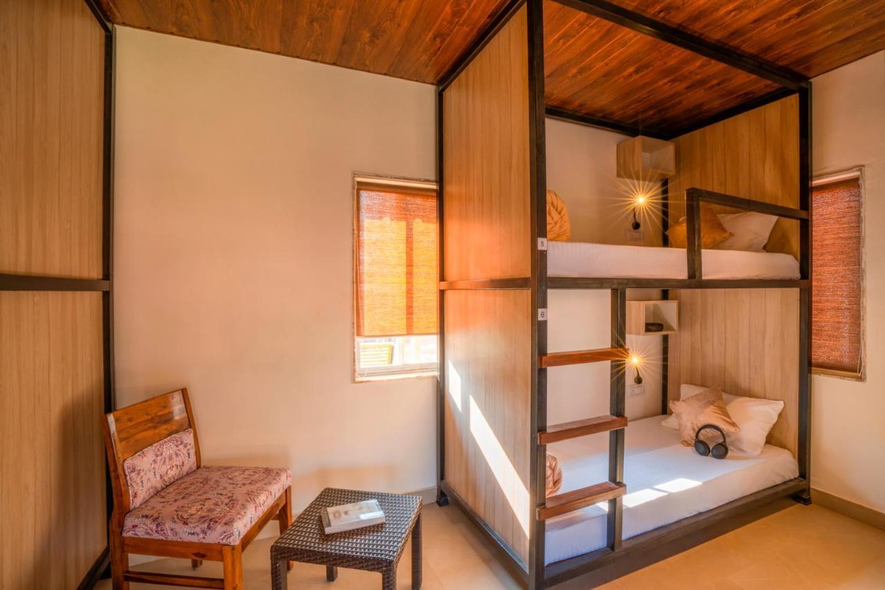 Zostel Plus Lonavala Exterior foto