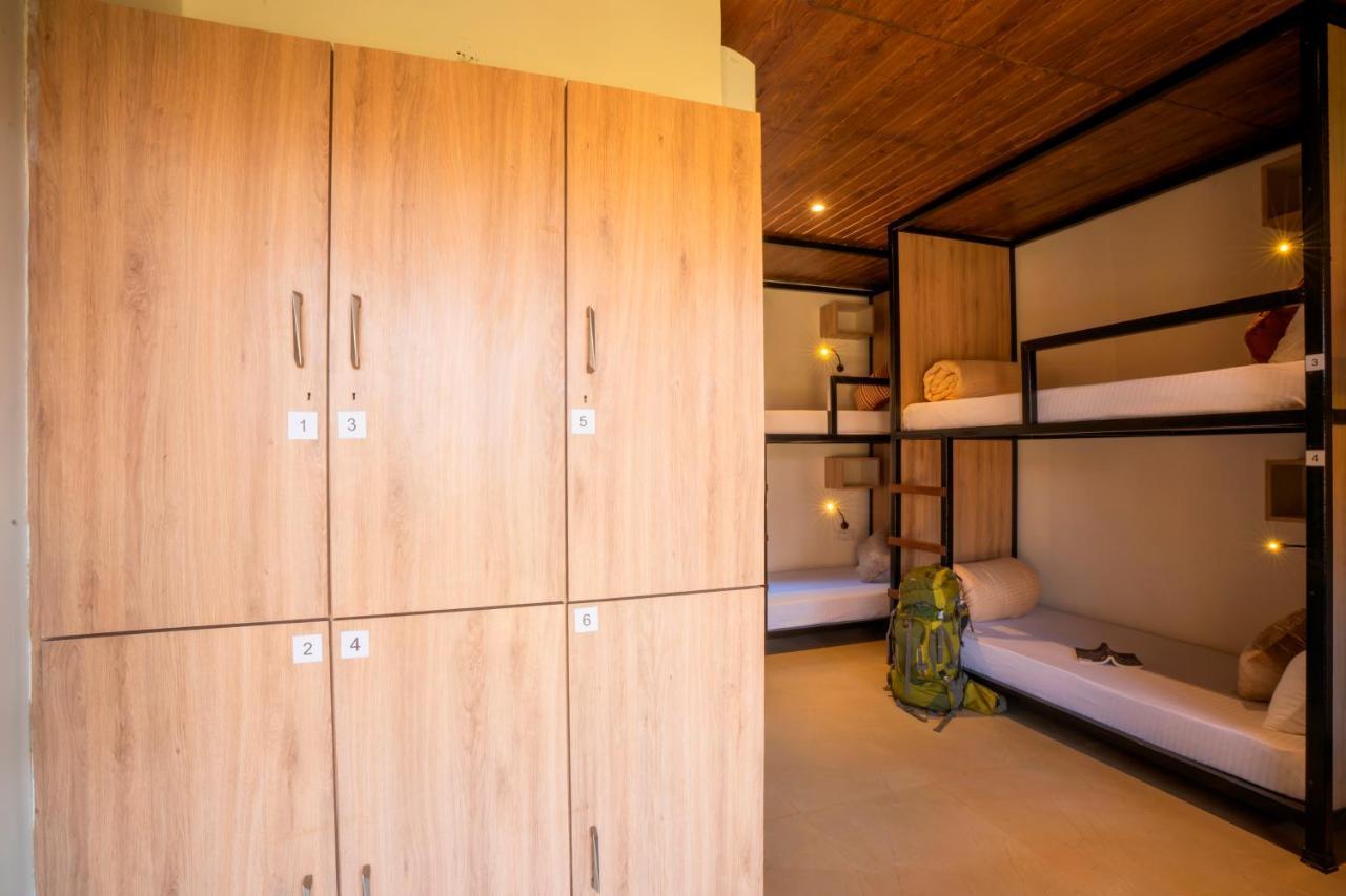 Zostel Plus Lonavala Exterior foto