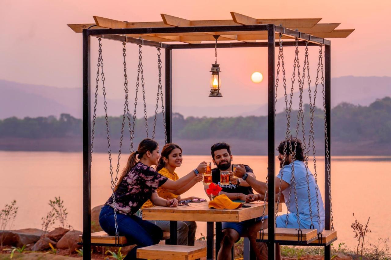 Zostel Plus Lonavala Exterior foto